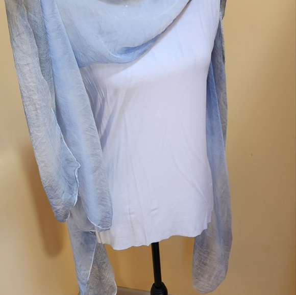 Beautiful India Boutique 'watercolor' flowy tunic top ~ One Size - Picture 7 of 8